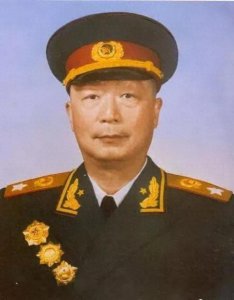 ​龙升贤:聂帅原配妻子，15岁结婚，在聂家独守76年，91岁去世