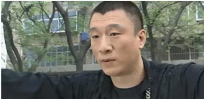 ​“狠”过孙红雷，蒋雯丽曾暗恋他，走红娶洋老婆，混血女儿超漂亮