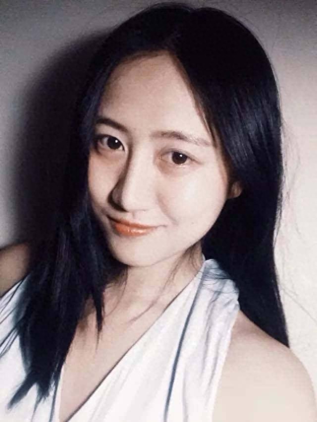 陈粒：民谣界唯一的“老公”，民谣界小清新终结者