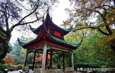 ​长沙岳麓山的是什么亭（湖南长沙的岳麓山爱晚亭简介）