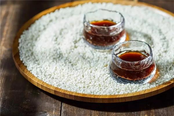 黄酒要放冰箱保存吗 黄酒怎么保存不会变质