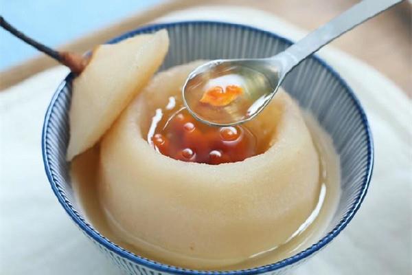冰糖雪梨可以缓解喉咙痛吗 冰糖雪梨的功效和作用