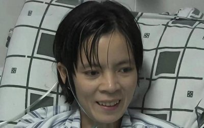 ​彭细妹:2009年被丈夫抛弃挺着60公斤肚子，如今成了三个孩子的妈
