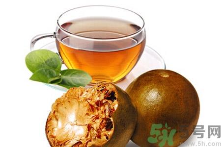 罗汉果泡水用去壳吗？罗汉果的壳为什么那么甜？