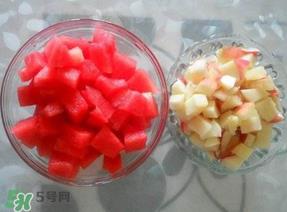 水蜜桃和西瓜能一起吃吗？水蜜桃可以和西瓜一起吃吗？