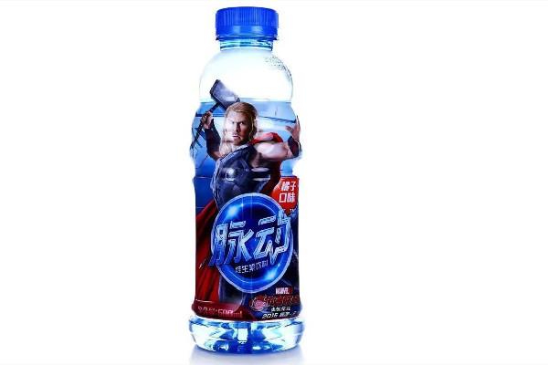 运动饮料是电解质水吗 运动饮料可以补充电解质吗