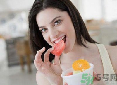 ​晚饭后吃苹果好吗?晚饭后吃苹果能减肥吗
