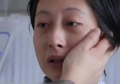 ​15年上海26岁女博士患癌，执意放弃生命生下孩子， 丈夫却再娶