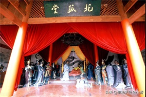 白帝城位于现在的哪里(刘备的白帝城在哪里)