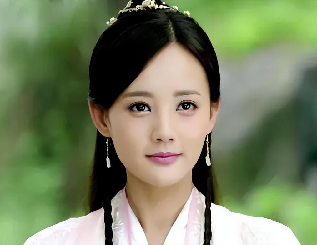 李一桐，出道7年不温不火，只因缺了一双挑剧本的慧眼