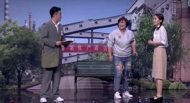 贾玲怀念妈妈的一部小品，看过的观众都是笑中带泪