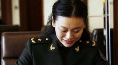 ​中国最漂亮女将军刘敏少将，美在什么地方？