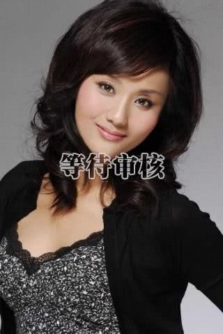 李颖个人资料写真作品