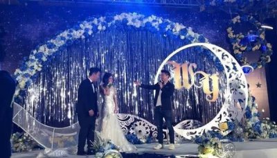 ​郑恺送豪车给自己助理庆祝其结婚，网友：别人家的好老板