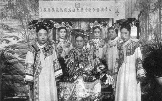 御用摄影师啥意思,首席御用摄影师是什么意思图7