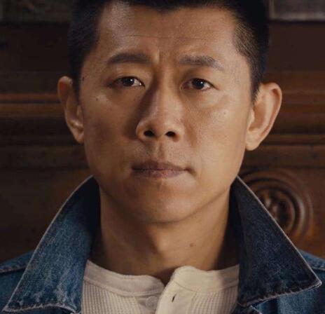 古董局中局2钟爱华身份是什么 他和素姐是什么关系
