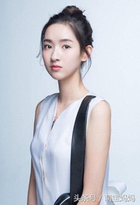 高颜值女配李嫣然扮演者王玉雯