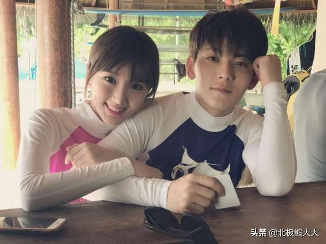 毛晓彤最终给他父亲5000万了吗 曾被父亲抛弃扔进垃圾桶(19)