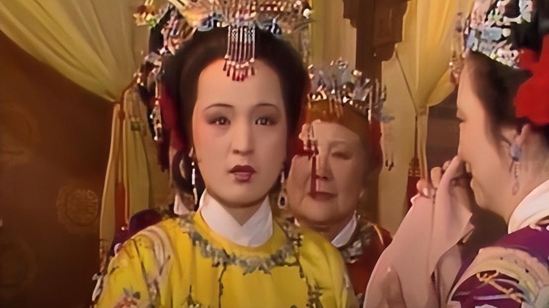 红楼梦写的是阴间的故事吗(红楼梦隐藏的恐怖秘密)