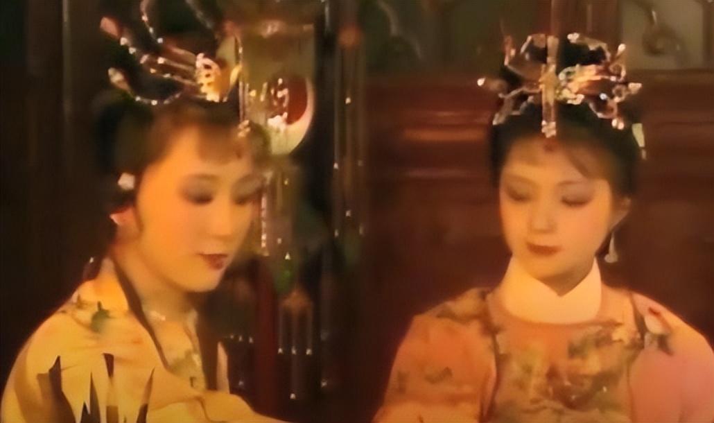 红楼梦写的是阴间的故事吗(红楼梦隐藏的恐怖秘密)