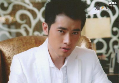 ​任泉结婚了吗 黄琦雯真是任泉老婆吗