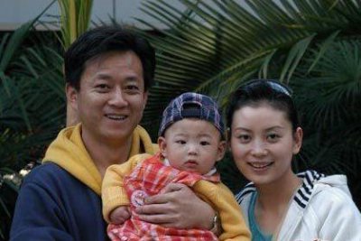 ​宋祖英的老公，董文华老公