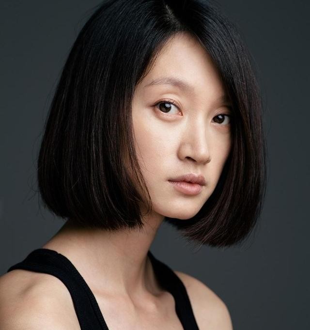 沈佳妮感情经历（朱亚文老婆沈佳妮个人资料）
