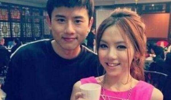 张杰谢娜离婚（谢娜张杰传因邓紫棋原因谣言层出不穷）