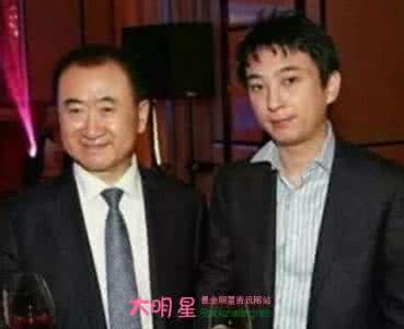 王思聪真实身高多少遭曝光 王思聪唯一喜欢的女友是谁资料照片