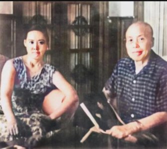 ​1966年，李宗仁和妻子胡友松，一张罕见的留影，两人相差四十八岁