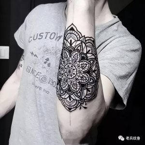 ​看呆强迫症患者的纹身：曼陀罗