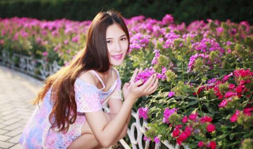 男生追女生时聊天频率 男生追女生时聊天技巧