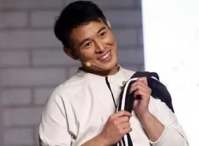 ​惊了！原来她是李连杰的老婆，看到照片，网友都说不敢相信