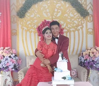 我湖北人在印尼打工不仅学会了当地语言还娶了小14岁印尼老婆