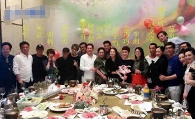 ​向华强70大寿不少娱乐圈名人参加