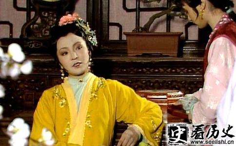 红楼梦夏金桂剧照