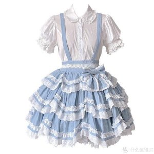 ​二十几岁的年纪总得穿一次少女心泛滥的Lolita小洋装吧！