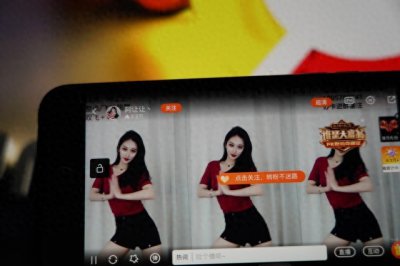 ​为什么现在的年轻人都想当“网红”？解析网红现象的吸引力与挑战