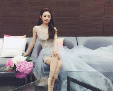 ​女演员赵丽颖
