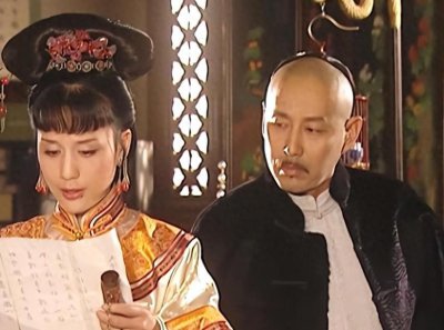 ​惊人真相揭秘！容妃被罚刷27年马桶的背后故事震撼人心！
