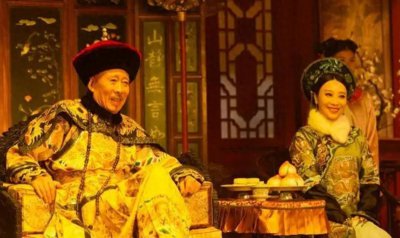 ​一脸太监相别演皇帝！什么是霸气侧漏的天潢贵胄？还得看这4位