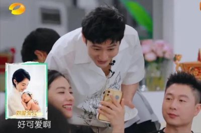 ​这狗粮撒得有点甜！黄晓明隔空喊话baby：二胎我想要女儿