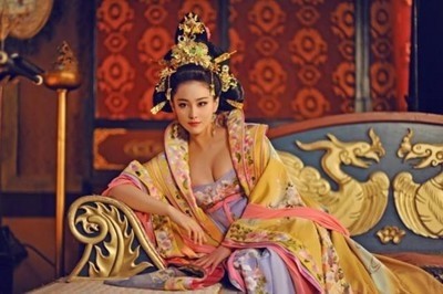 众女星穿“齐胸襦裙”谁才是最美？李小璐的网红脸竟也不违和！