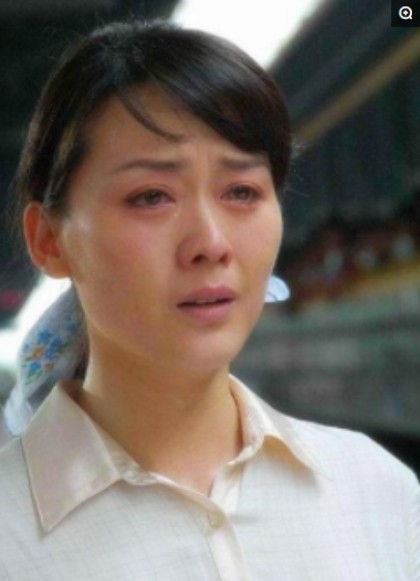 因当年前夫的1个耳光离婚，改嫁世界冠军，如今很幸福