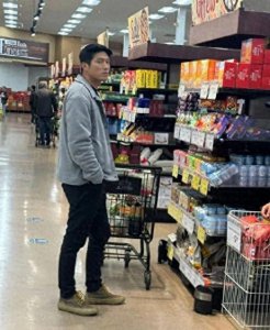 ​分手一年，王子文的前男友突然曝光，网友们震惊不已！