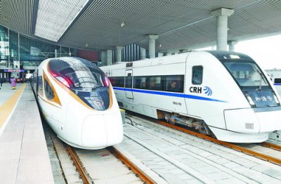 ​厦门首开“复兴号” 快来一起跟车体验