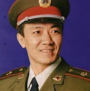 ​李幼斌：军中硬派演员的标杆