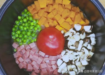 ​分享一款西红柿的网红做法，只需3步，懒人操作，好吃营养又开胃