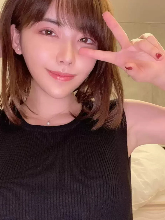 近照也是那么顶的深田咏美写真分享，宅男都偷偷放收藏夹！