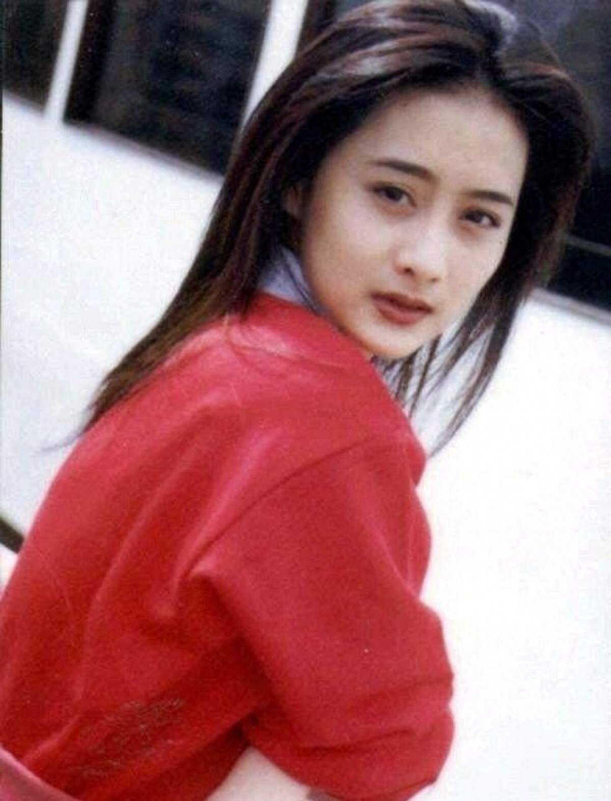 陈德容：梅花三弄，伊人独芳，最美的琼女郎